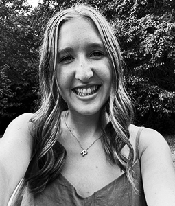 maddie headshotweb maddie headshotweb